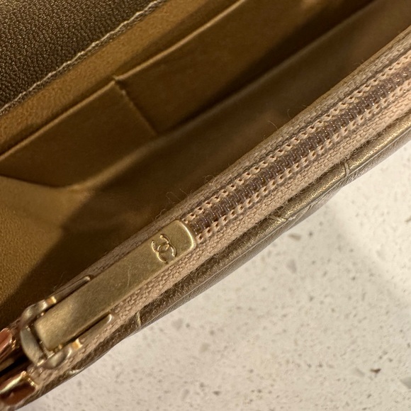 Rare CHANEL Mini Quilted Flap Bag - Picture 12 of 14